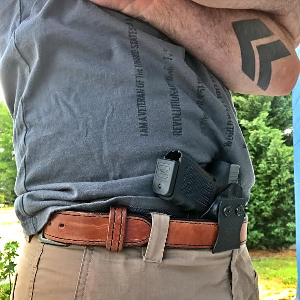 Glock 19 AIWB Holster