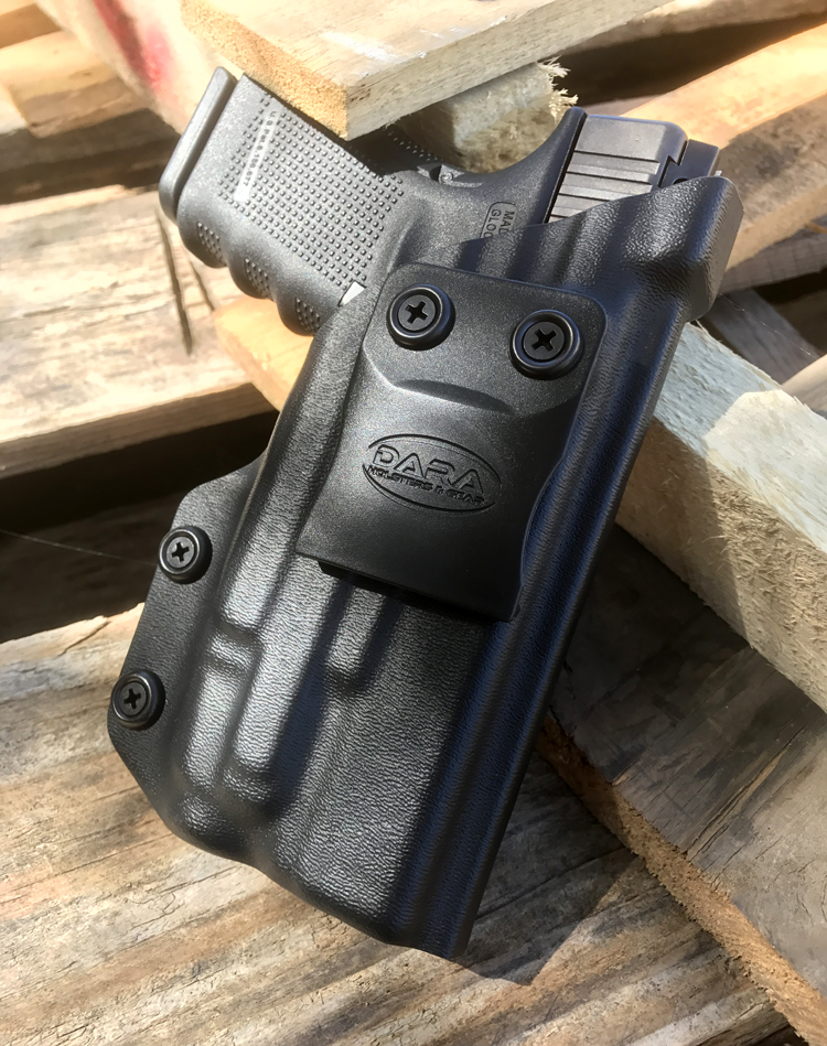 Glock 19 with TLR-7 IWB Holster