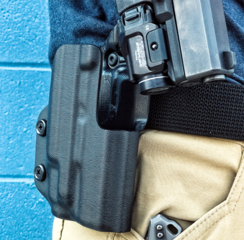Glock 19 with TLR-8 Holster