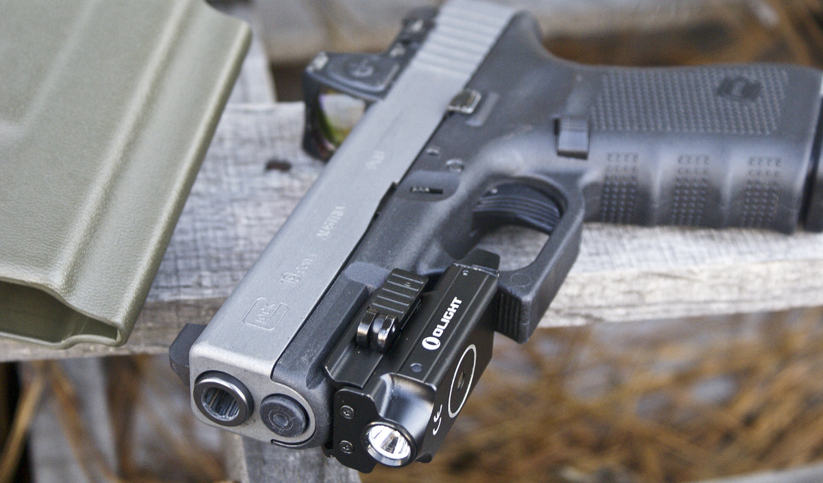 Glock 19 Gen 3 Flashlight